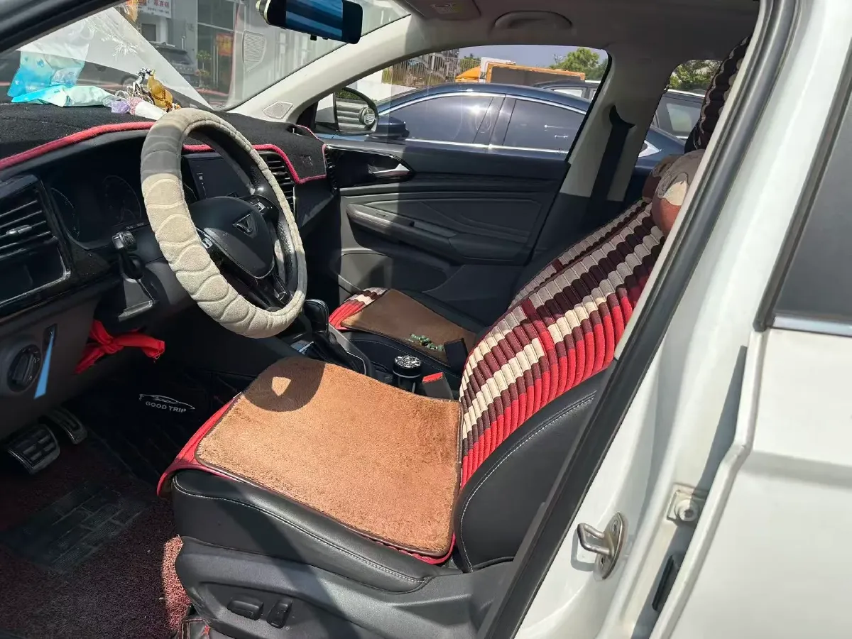 2020 Jetta VS7 1.4T 150HP L4 6AT,autocango,china used car exporter,china ev exporter,chinese used car exporter,chinese used ev exporter