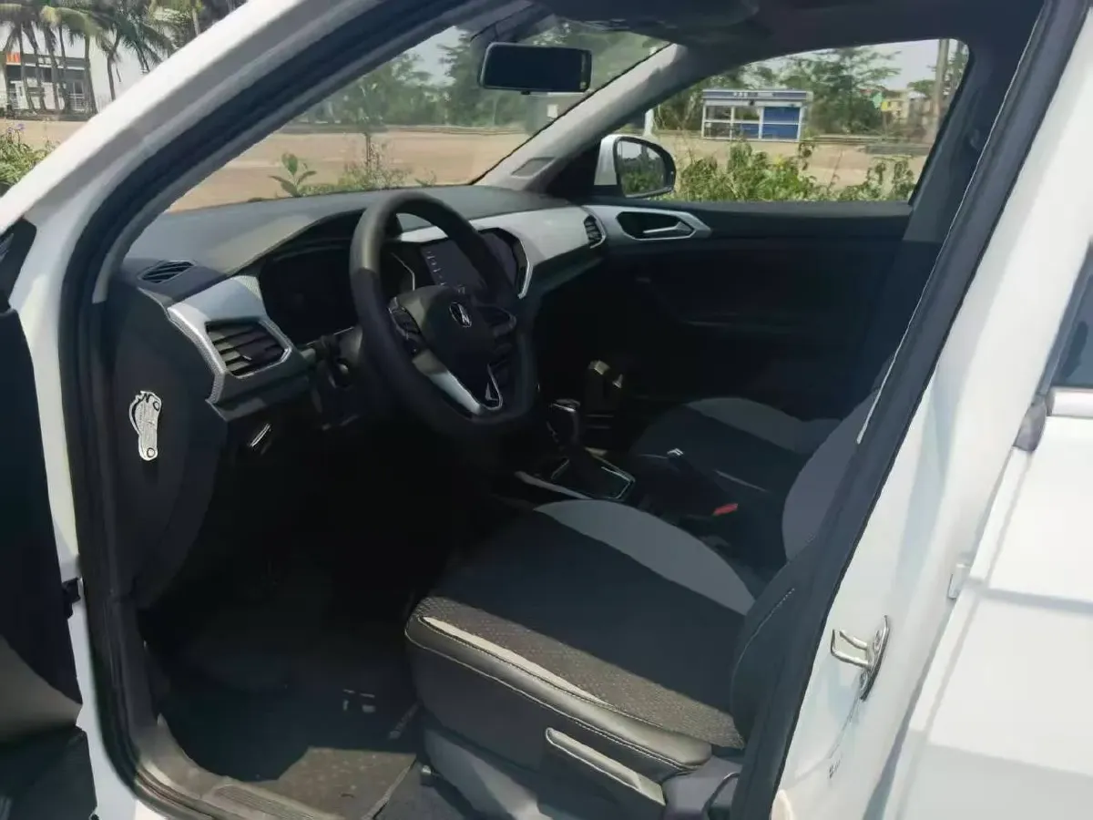 2023 Volkswagen Tacqua 1.2T 116HP L4 7DCT,autocango,china used car exporter,china ev exporter,chinese used car exporter,chinese used ev exporter