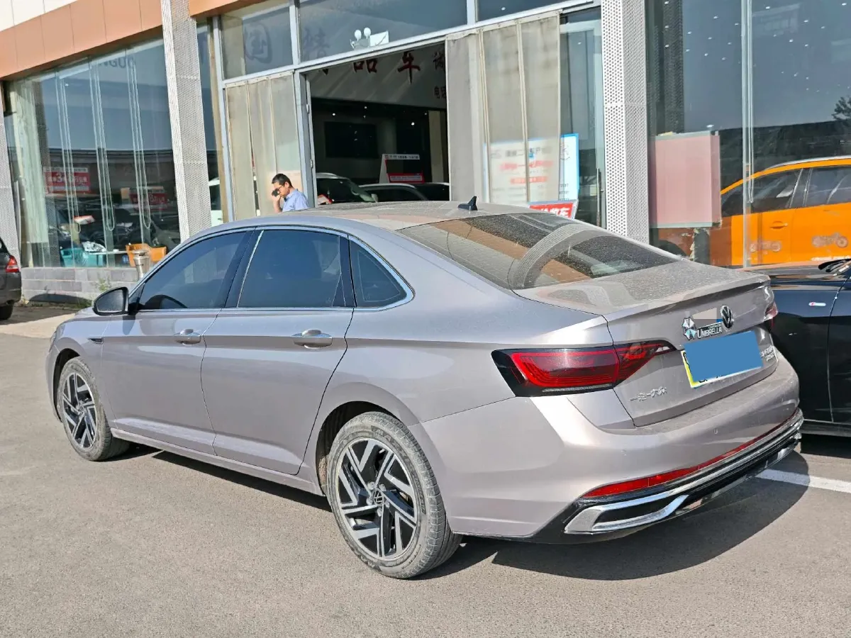 2023 Volkswagen Sagitar 1.4T 150HP L4 7DCT,autocango,china used car exporter,china ev exporter,chinese used car exporter,chinese used ev exporter