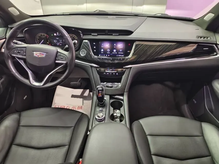 2020 Cadillac XT6 2.0T 237HP L4 9AT,autocango,china used car exporter,china ev exporter,chinese used car exporter,chinese used ev exporter