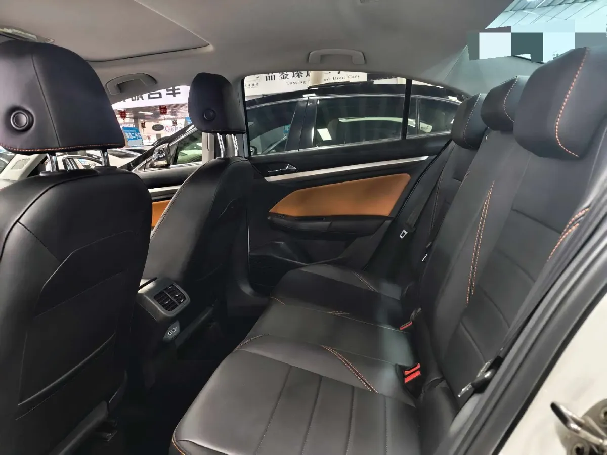 2023 Volkswagen Bora 1.2T 116HP L4 7DCT,autocango,china used car exporter,china ev exporter,chinese used car exporter,chinese used ev exporter