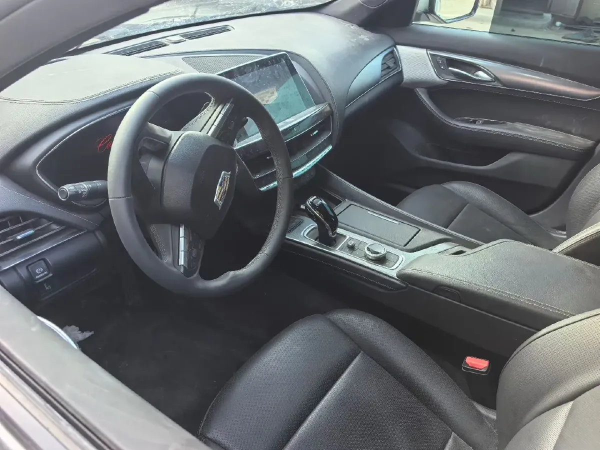 2024 Cadillac CT5 2.0T 237HP L4 10AT,autocango,china used car exporter,china ev exporter,chinese used car exporter,chinese used ev exporter