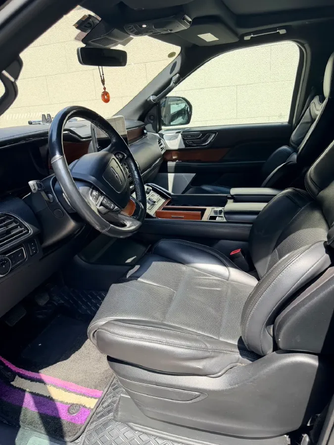 2018 Lincoln Navigator 3.5T 415HP V6 10AT,autocango,china used car exporter,china ev exporter,chinese used car exporter,chinese used ev exporter
