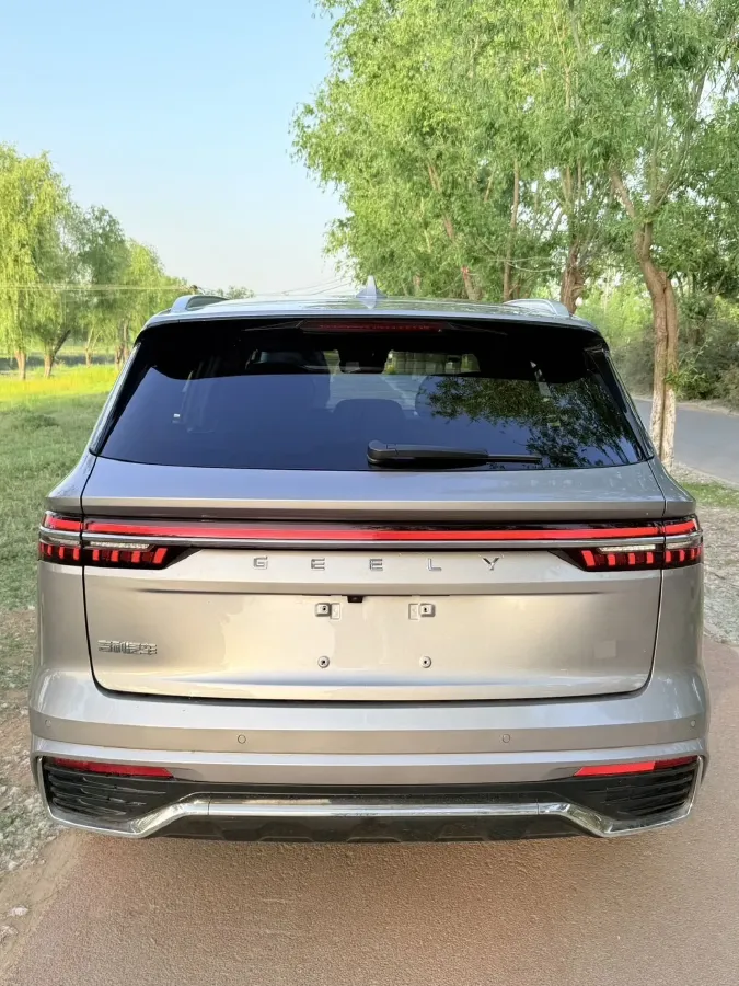 2025 Geely Monjaro 2.0T 238HP L4 8AT,autocango,china used car exporter,china ev exporter,chinese used car exporter,chinese used ev exporter