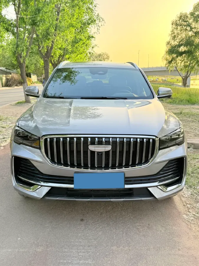 2025 Geely Monjaro 2.0T 238HP L4 8AT,autocango,china used car exporter,china ev exporter,chinese used car exporter,chinese used ev exporter