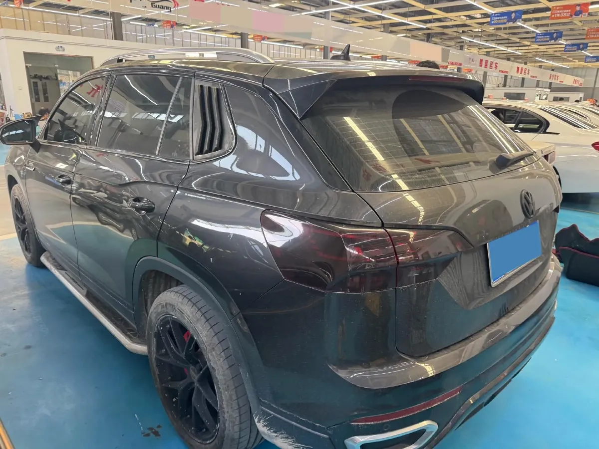 2021 Volkswagen Tayron 2.0T 220HP L4 7DCT,autocango,china used car exporter,china ev exporter,chinese used car exporter,chinese used ev exporter