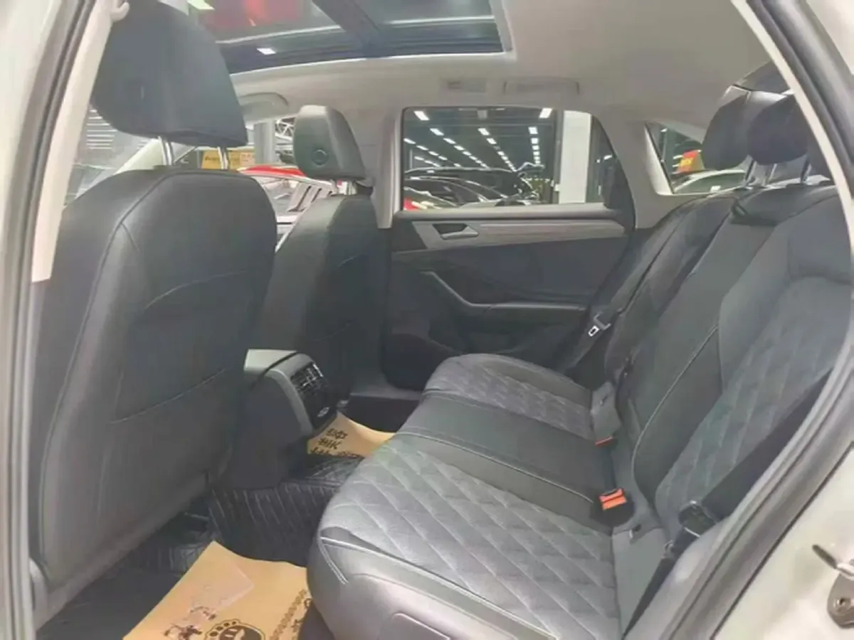 2024 Volkswagen Sagitar 1.5T 160HP L4 7DCT,autocango,china used car exporter,china ev exporter,chinese used car exporter,chinese used ev exporter
