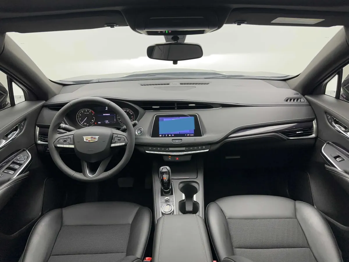 2021 Cadillac XT4 2.0T 237HP L4 9AT,autocango,china used car exporter,china ev exporter,chinese used car exporter,chinese used ev exporter
