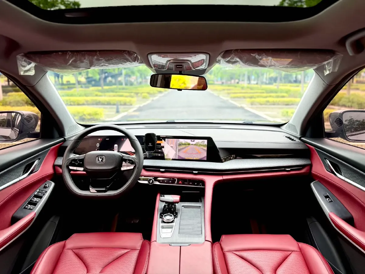 2022 ChangAn CS75 Plus 1.5T 178HP L4 6AT,autocango,china used car exporter,china ev exporter,chinese used car exporter,chinese used ev exporter