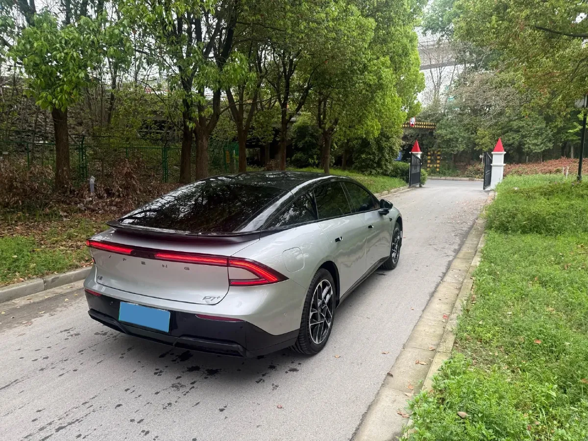 2024 Xpeng P7+ BEV 60.7KWH,autocango,china used car exporter,china ev exporter,chinese used car exporter,chinese used ev exporter
