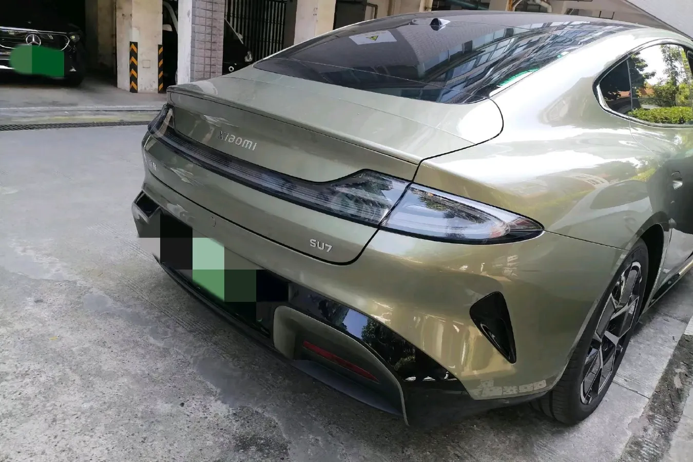 2024 MI SU7 BEV 73.6KWH,autocango,china used car exporter,china ev exporter,chinese used car exporter,chinese used ev exporter