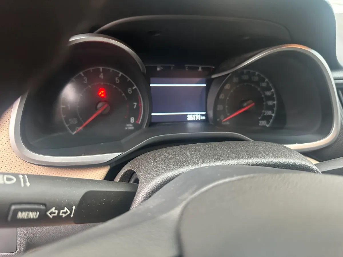 2021 Chevrolet Monza 1.5L 113HP L4 6AT,autocango,china used car exporter,china ev exporter,chinese used car exporter,chinese used ev exporter