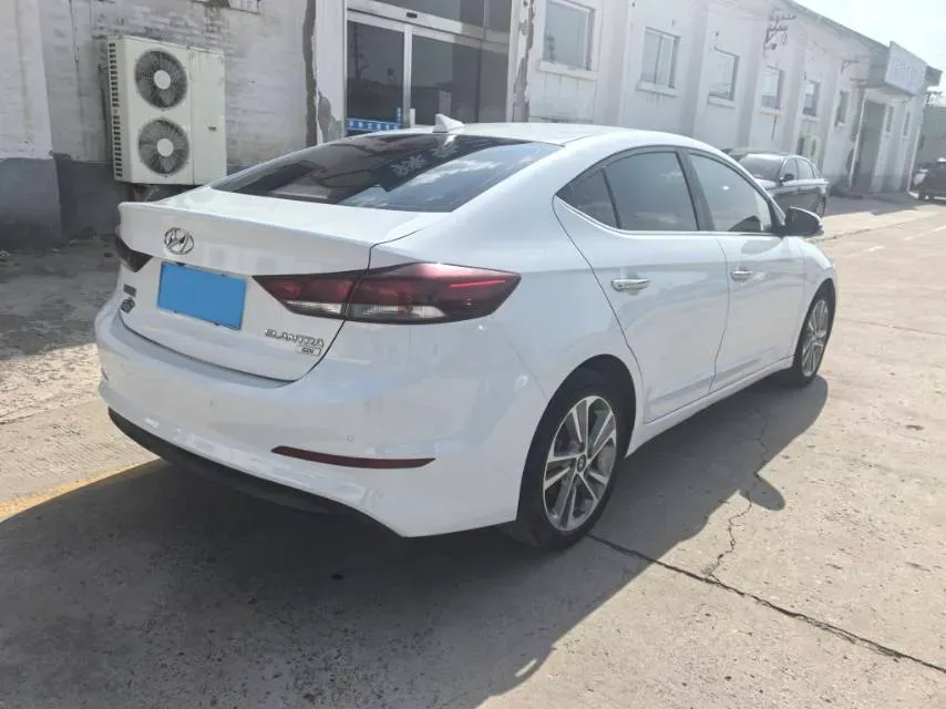 2018 Hyundai Elantra 1.6L 130HP L4 6AT,autocango,china used car exporter,china ev exporter,chinese used car exporter,chinese used ev exporter