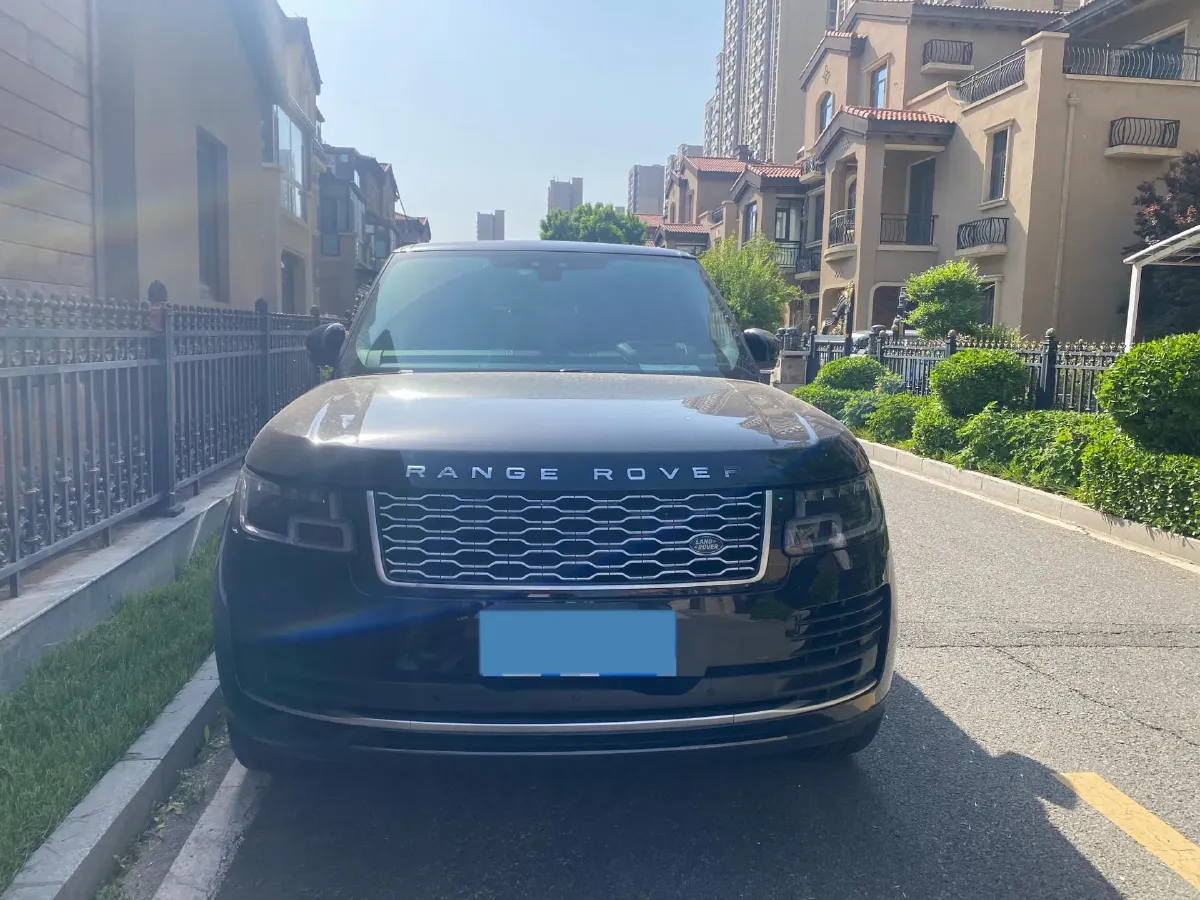 2021 Land Rover Range Rover 3.0T 400HP L6 8AT,autocango,china used car exporter,china ev exporter,chinese used car exporter,chinese used ev exporter