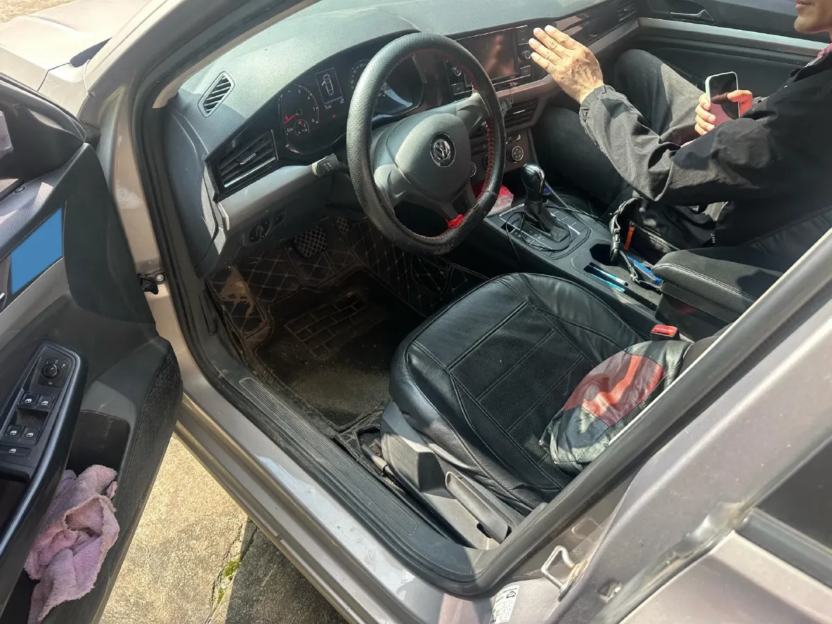 2019 Bestune T77 1.2T 143HP L4 7DCT,autocango,china used car exporter,china ev exporter,chinese used car exporter,chinese used ev exporter