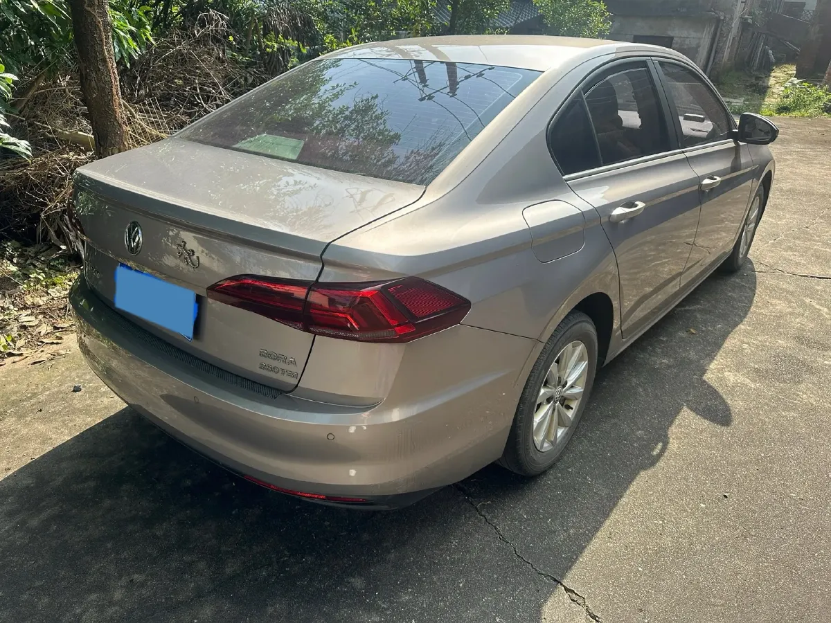 2019 Bestune T77 1.2T 143HP L4 7DCT,autocango,china used car exporter,china ev exporter,chinese used car exporter,chinese used ev exporter