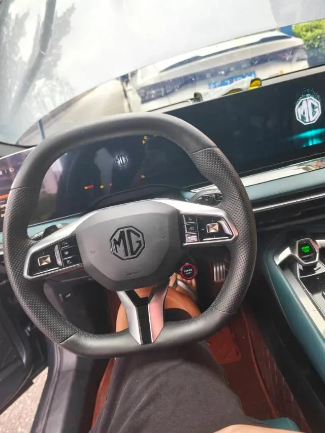 2023 MG 7 1.5T 188HP L4 7DCT,autocango,china used car exporter,china ev exporter,chinese used car exporter,chinese used ev exporter