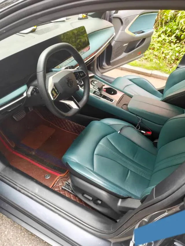 2023 MG 7 1.5T 188HP L4 7DCT,autocango,china used car exporter,china ev exporter,chinese used car exporter,chinese used ev exporter