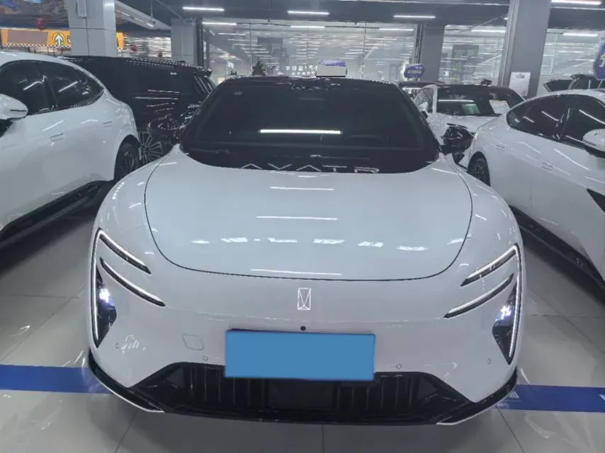 2025 Avatr 06 BEV,autocango,china used car exporter,china ev exporter,chinese used car exporter,chinese used ev exporter