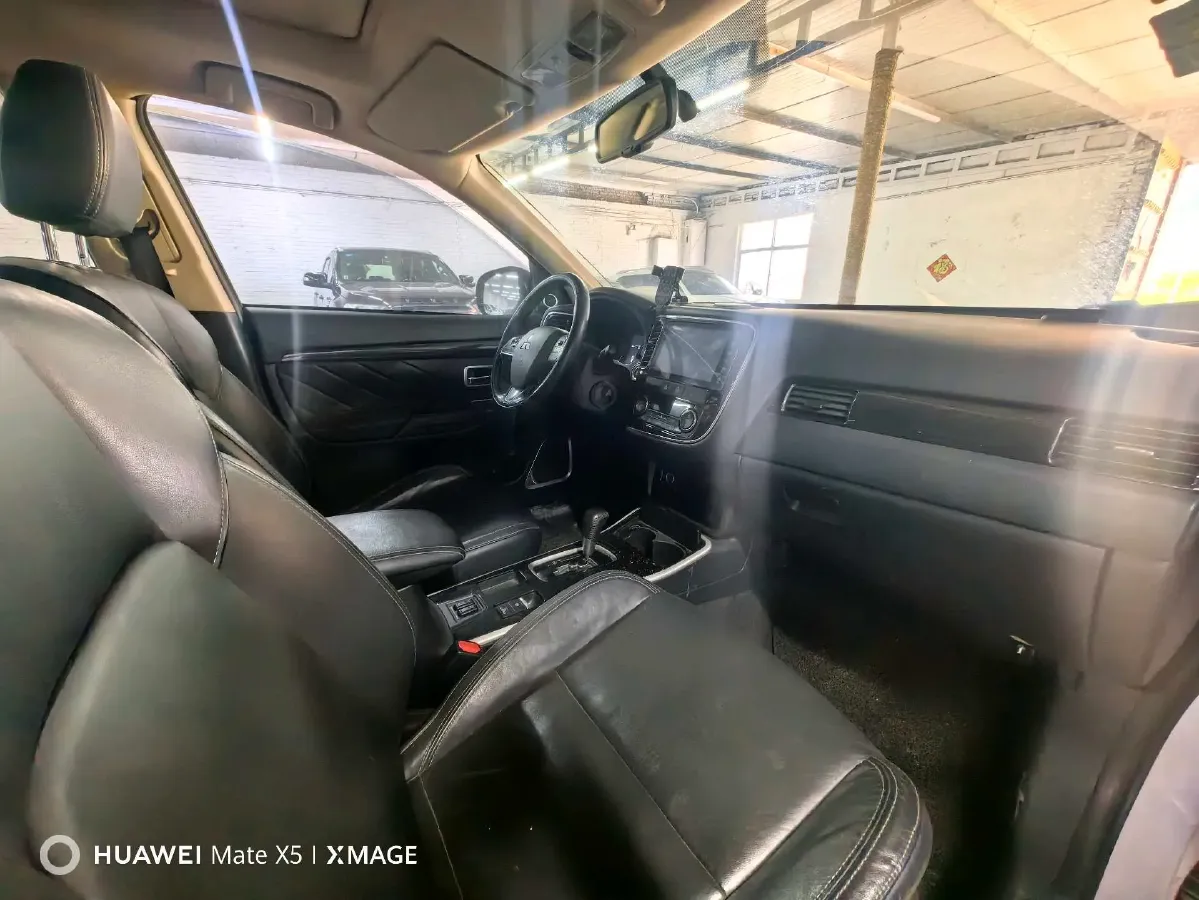 2019 Mitsubishi Outlander 2.0L 166HP L4 CVT,autocango,china used car exporter,china ev exporter,chinese used car exporter,chinese used ev exporter
