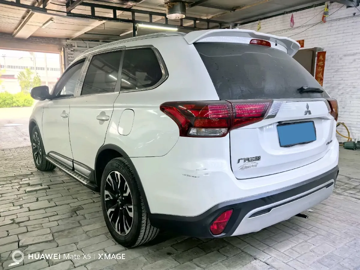 2019 Mitsubishi Outlander 2.0L 166HP L4 CVT,autocango,china used car exporter,china ev exporter,chinese used car exporter,chinese used ev exporter