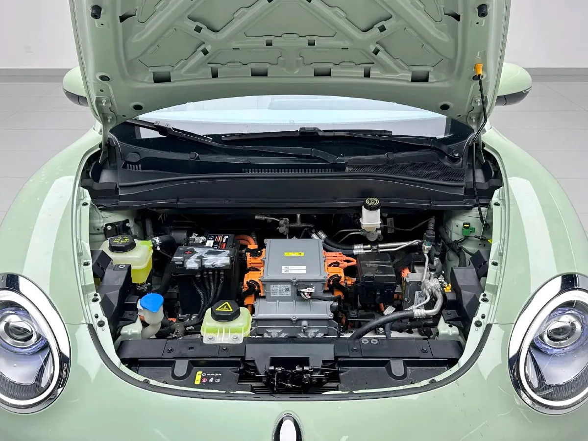 2022 ChangAn CS75 Plus 1.5T 178HP L4 6AT,autocango,china used car exporter,china ev exporter,chinese used car exporter,chinese used ev exporter