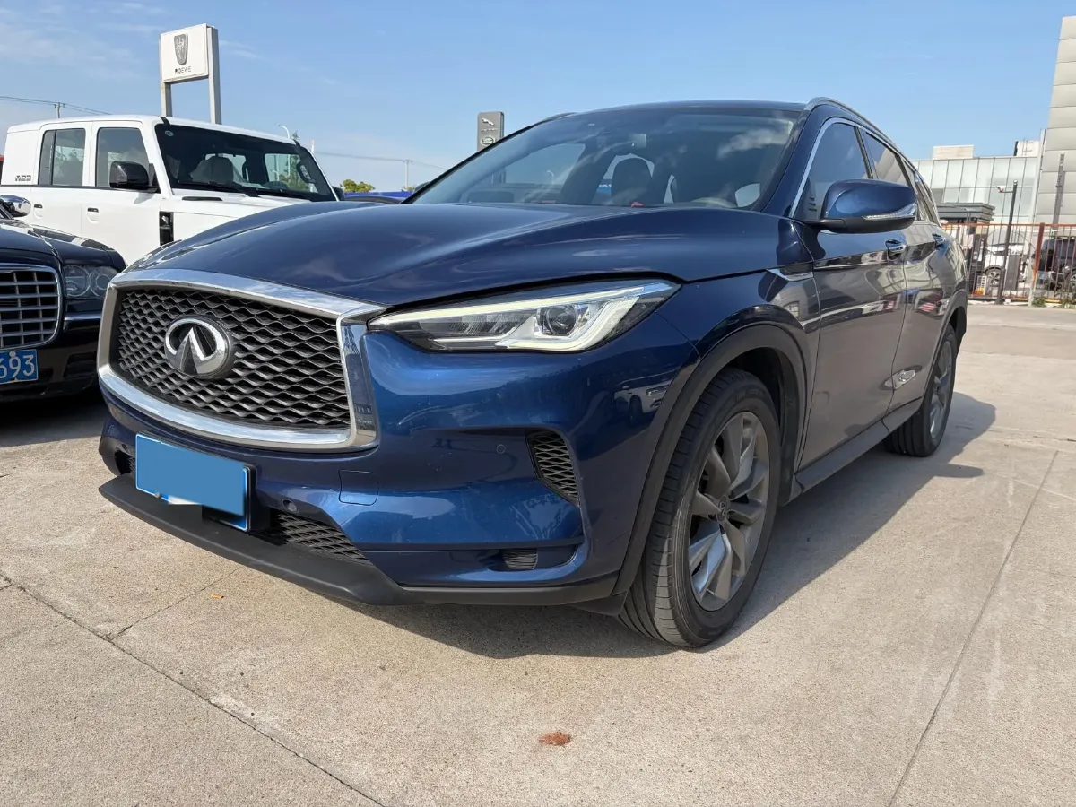 2020 Infiniti QX50 2.0T 245HP L4 CVT,autocango,china used car exporter,china ev exporter,chinese used car exporter,chinese used ev exporter