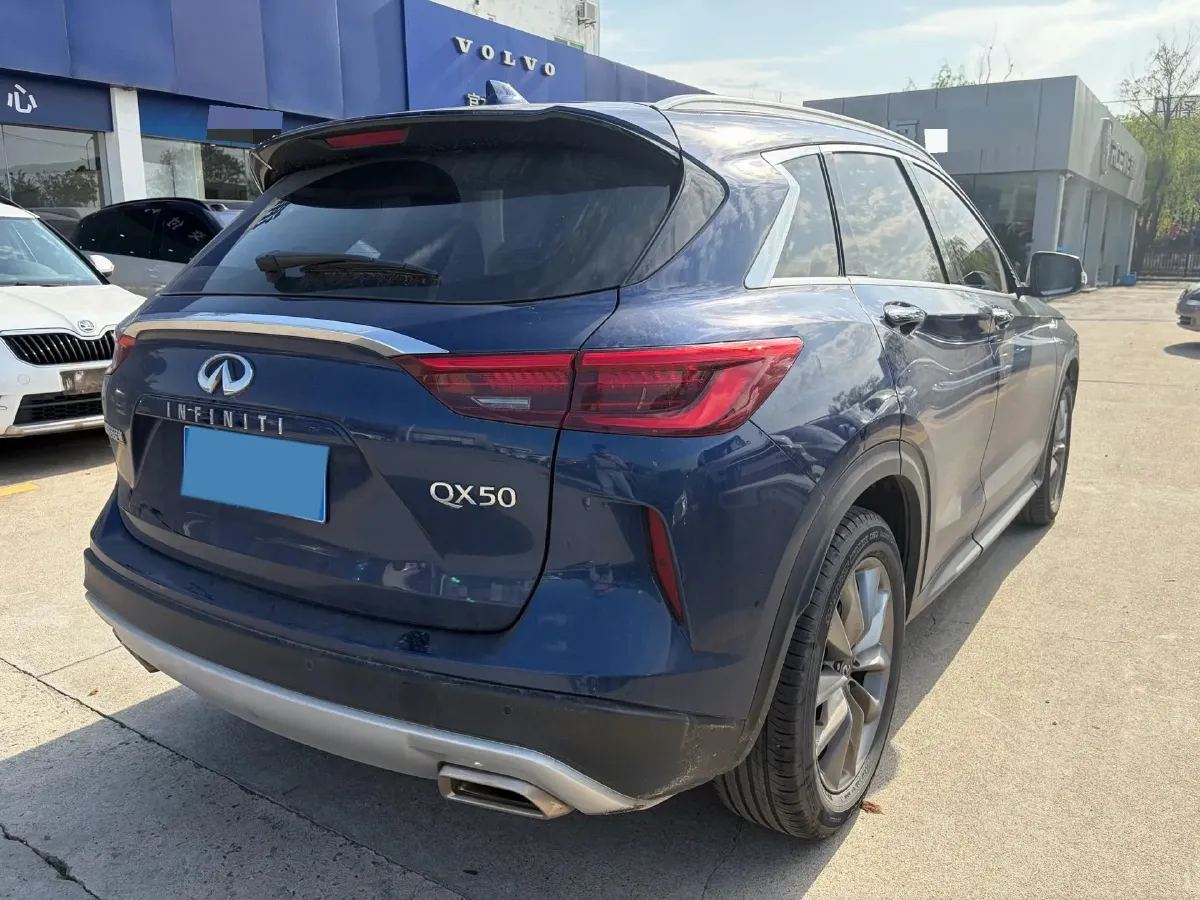 2020 Infiniti QX50 2.0T 245HP L4 CVT,autocango,china used car exporter,china ev exporter,chinese used car exporter,chinese used ev exporter