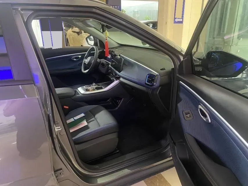 2024 GAC Trumpchi GS3 1.5T 177HP L4 7DCT,autocango,china used car exporter,china ev exporter,chinese used car exporter,chinese used ev exporter