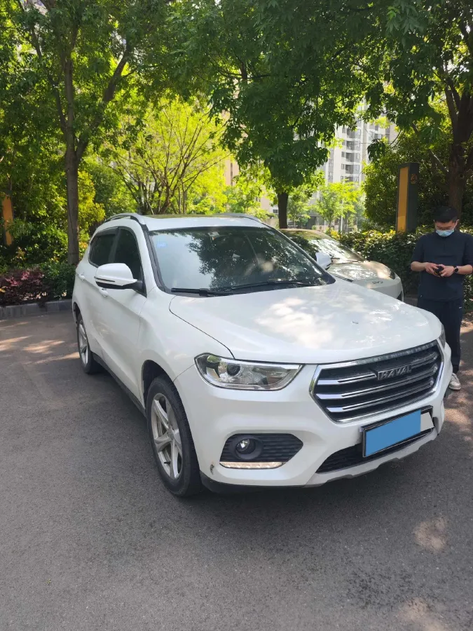 2018 Haval H2 1.5T 150HP L4 6MT,autocango,china used car exporter,china ev exporter,chinese used car exporter,chinese used ev exporter