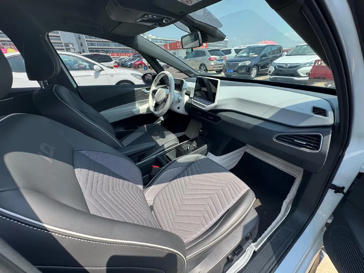 2023 Volkswagen ID.3 BEV 52.8KWH,autocango,china used car exporter,china ev exporter,chinese used car exporter,chinese used ev exporter
