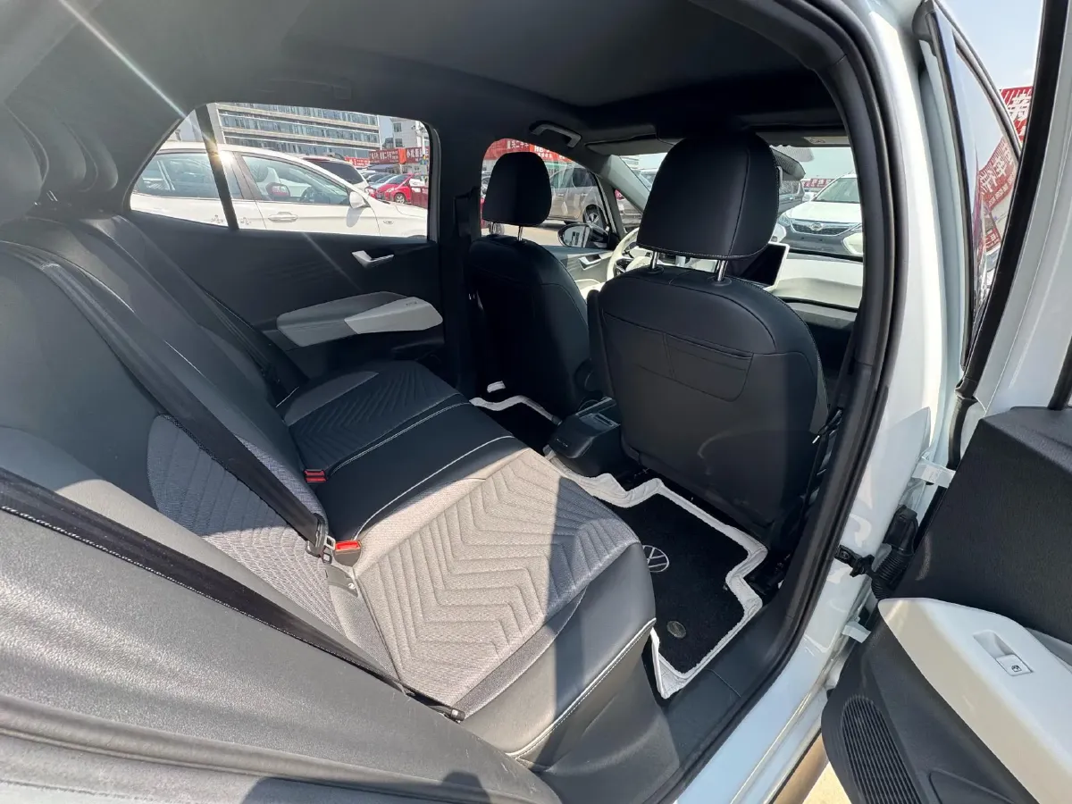 2023 Volkswagen ID.3 BEV 52.8KWH,autocango,china used car exporter,china ev exporter,chinese used car exporter,chinese used ev exporter