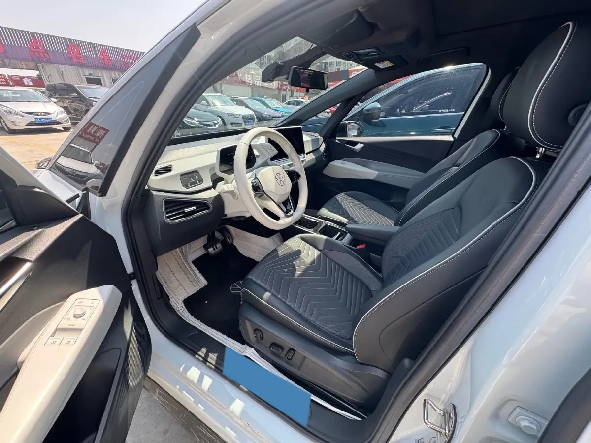 2023 Volkswagen ID.3 BEV 52.8KWH,autocango,china used car exporter,china ev exporter,chinese used car exporter,chinese used ev exporter