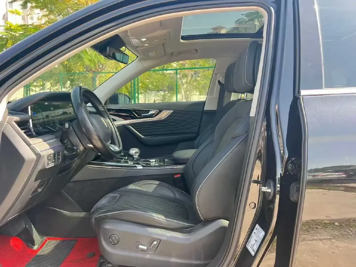 2022 HongQi HS5 2.0T 224HP L4 6AT,autocango,china used car exporter,china ev exporter,chinese used car exporter,chinese used ev exporter