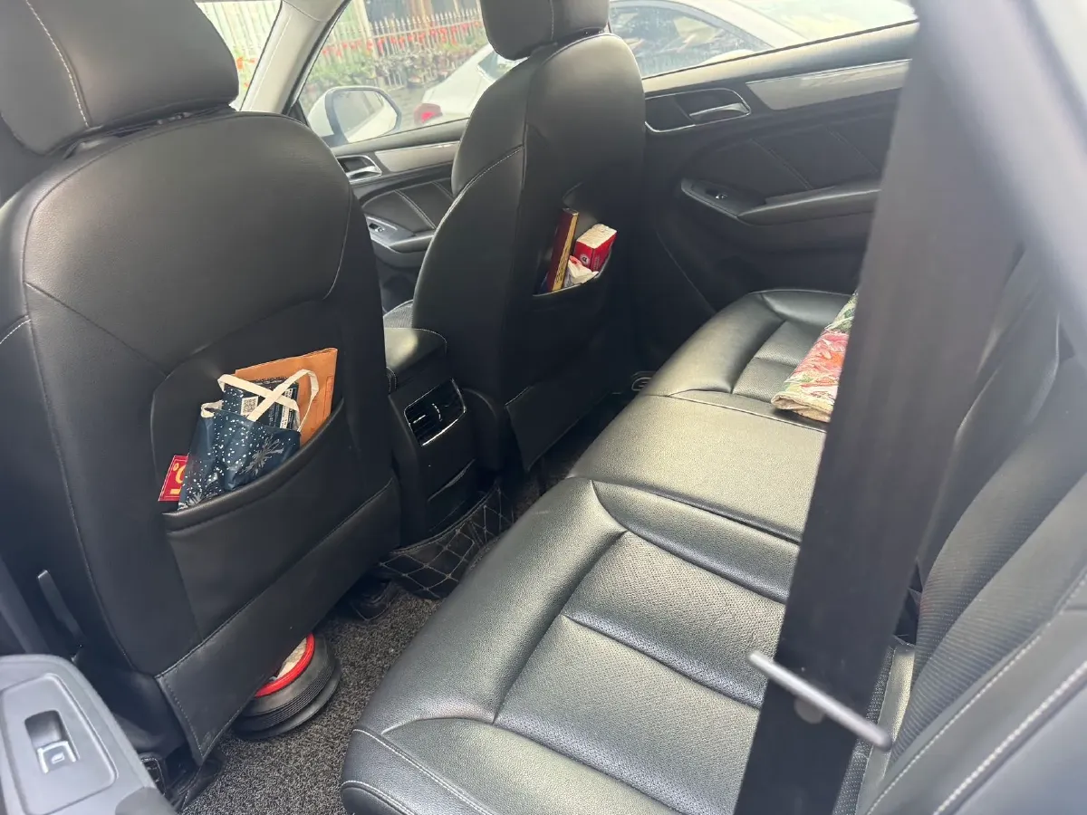 2018 Roewe RX5 1.5T 169HP L4 7DCT,autocango,china used car exporter,china ev exporter,chinese used car exporter,chinese used ev exporter