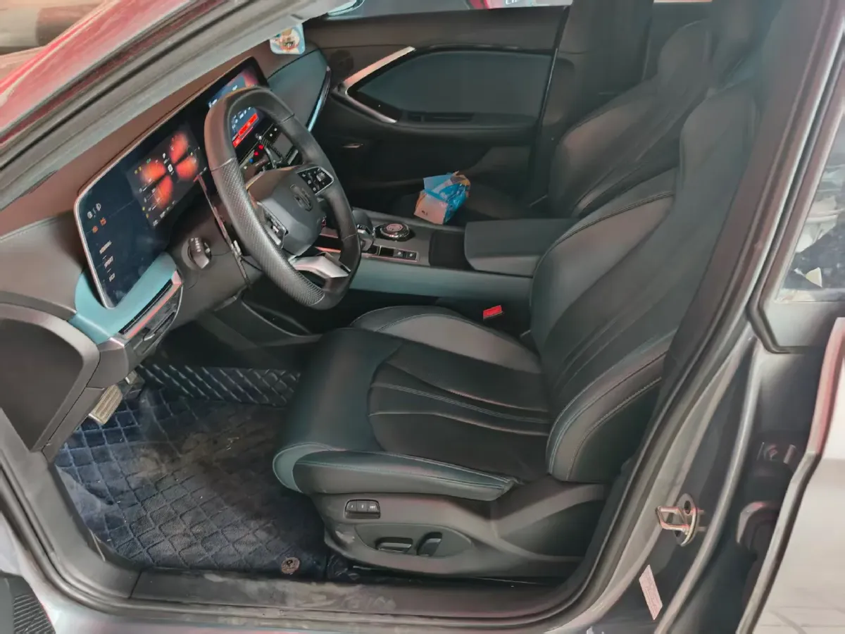 2023 MG 7 2.0T 261HP L4 9AT,autocango,china used car exporter,china ev exporter,chinese used car exporter,chinese used ev exporter
