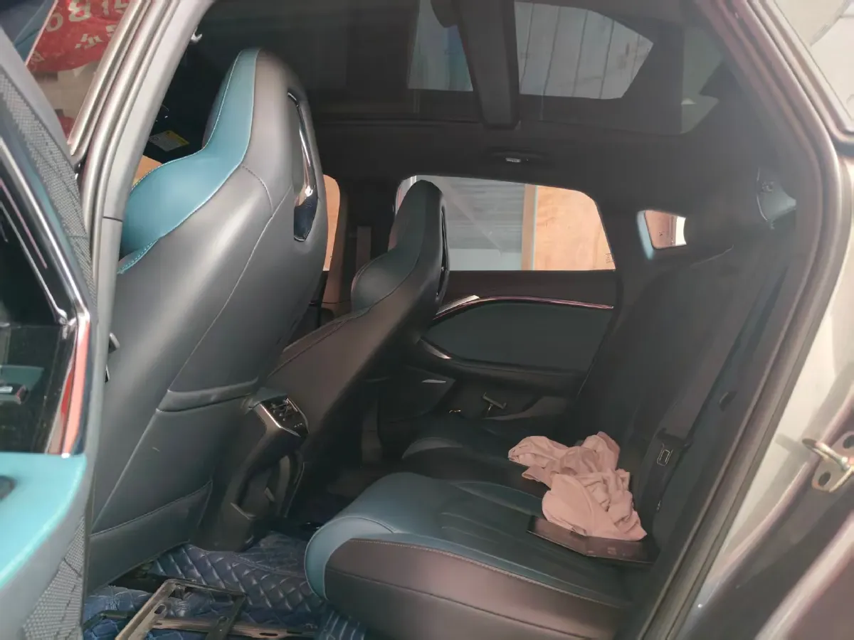 2023 MG 7 2.0T 261HP L4 9AT,autocango,china used car exporter,china ev exporter,chinese used car exporter,chinese used ev exporter