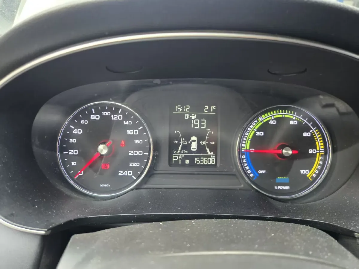 2020 Roewe i6 MAX 1.5T 173HP L4 7DCT,autocango,china used car exporter,china ev exporter,chinese used car exporter,chinese used ev exporter