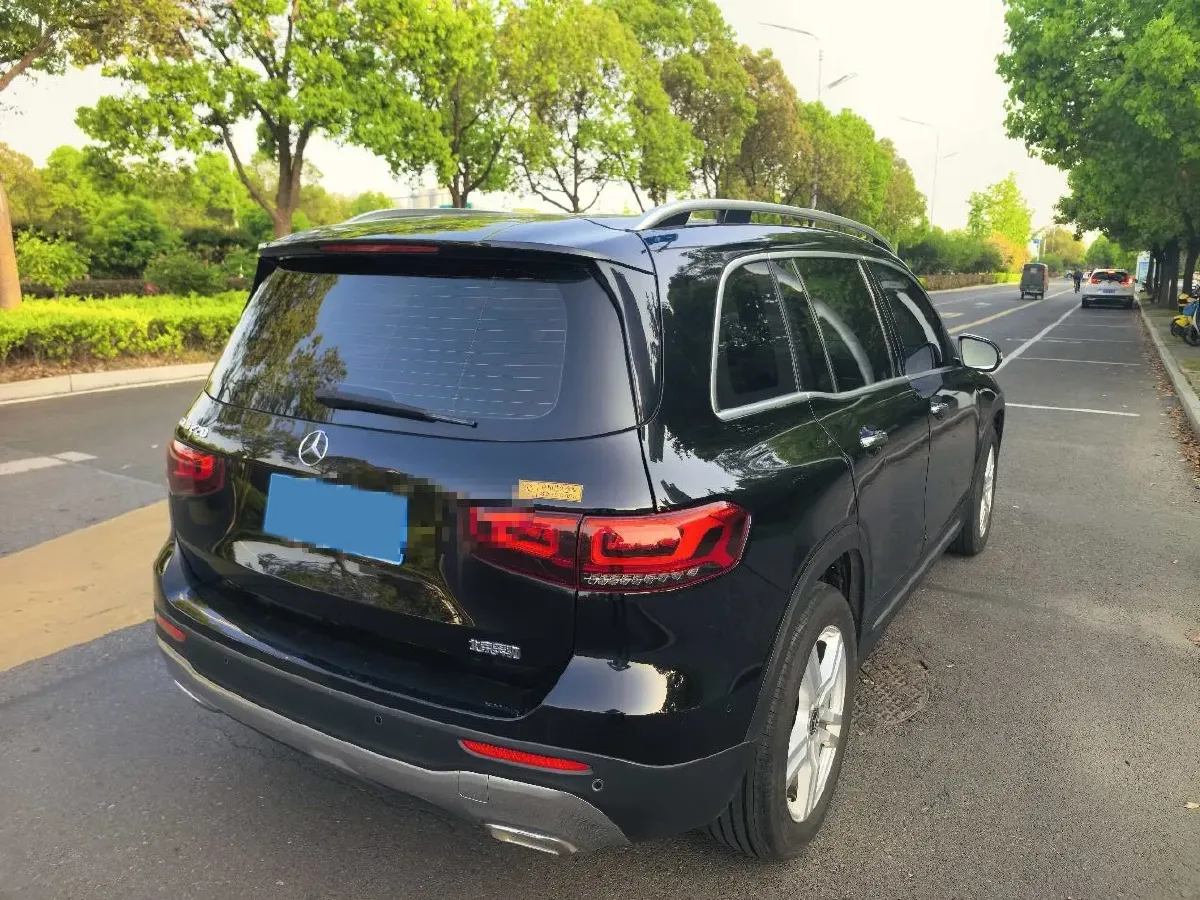 2023 Mercedes-Benz GLB Class 2.0T 190HP L4 8DCT,autocango,china used car exporter,china ev exporter,chinese used car exporter,chinese used ev exporter