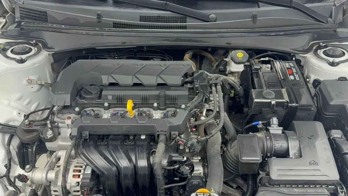 2022 Hyundai Elantra 1.5L 115HP L4 CVT,autocango,china used car exporter,china ev exporter,chinese used car exporter,chinese used ev exporter