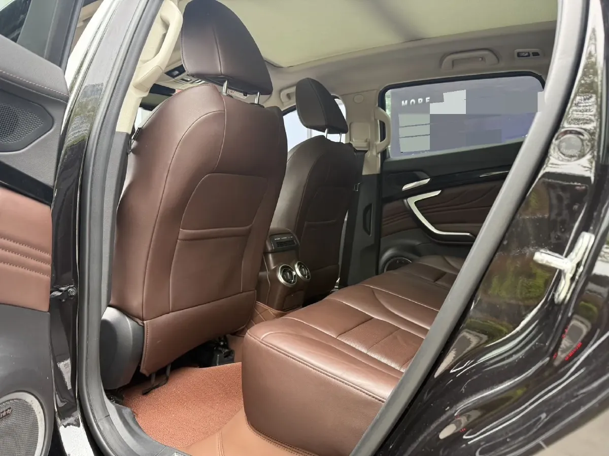 2017 WEY VV7 2.0T 234HP L4 7DCT,autocango,china used car exporter,china ev exporter,chinese used car exporter,chinese used ev exporter