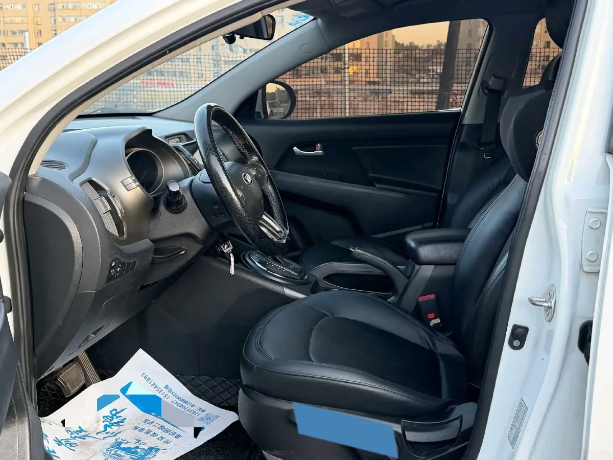 2016 Kia Sportage R 2.0L 165HP L4 6AT,autocango,china used car exporter,china ev exporter,chinese used car exporter,chinese used ev exporter