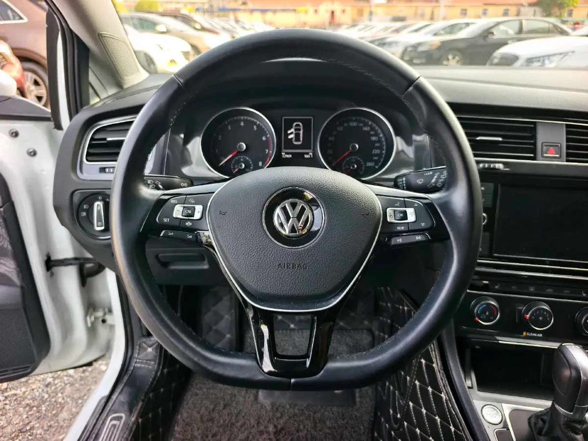 2019 Volkswagen Golf 1.4T 150HP L4 7DCT,autocango,china used car exporter,china ev exporter,chinese used car exporter,chinese used ev exporter