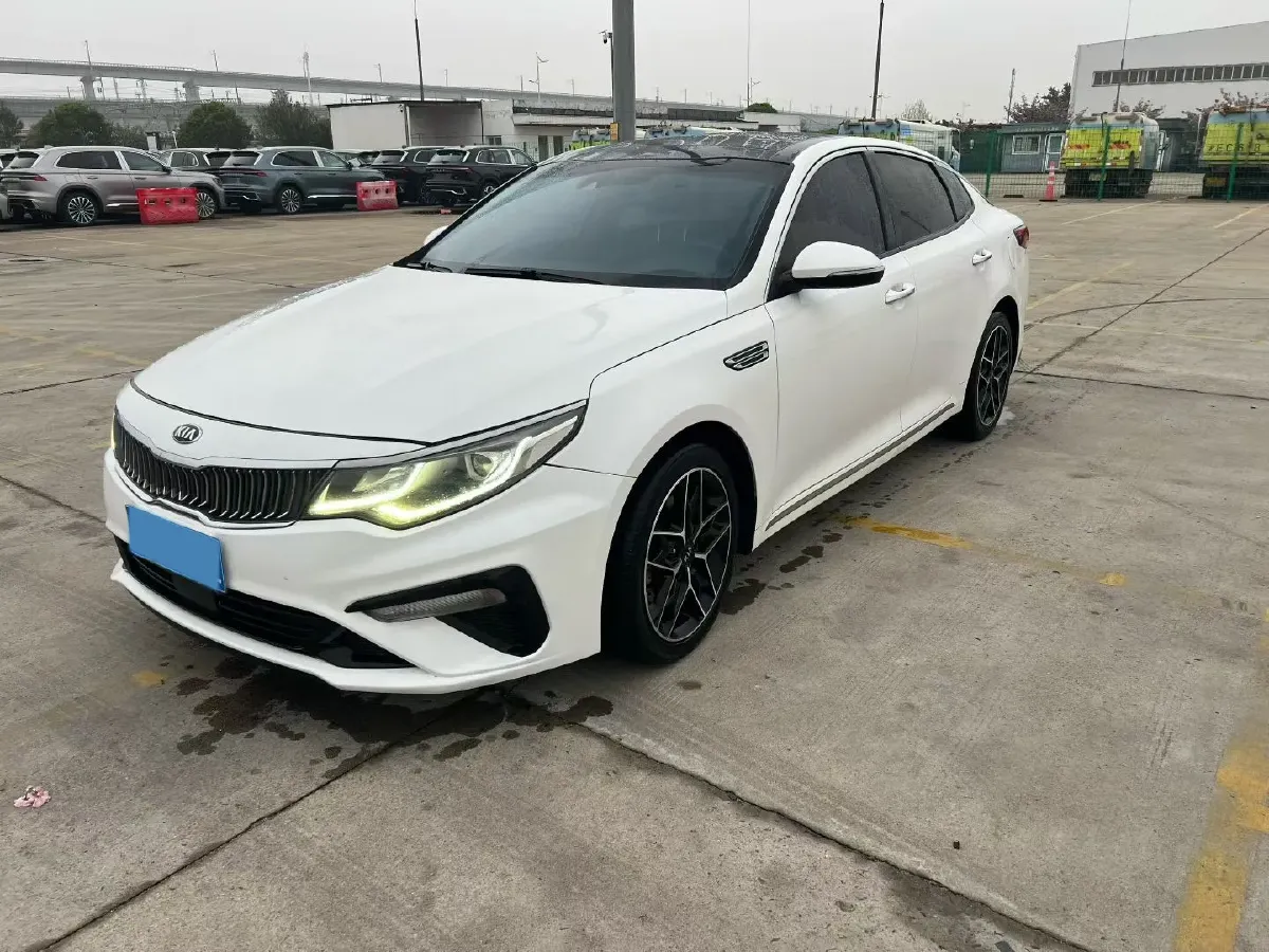 2016 Kia K5 2.0L 161HP L4 6AT,autocango,china used car exporter,china ev exporter,chinese used car exporter,chinese used ev exporter