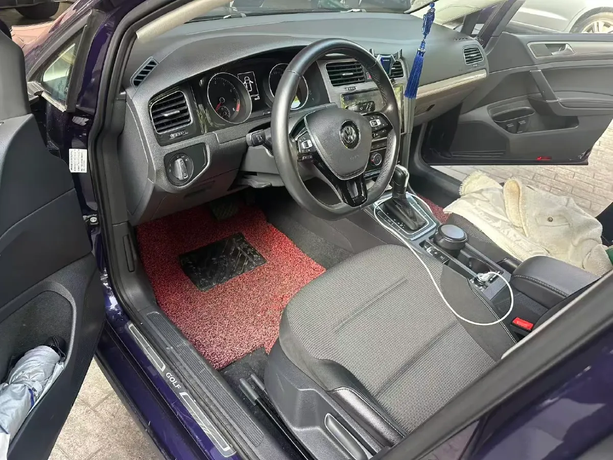 2018 Volkswagen Golf 1.4T 131HP L4 7DCT,autocango,china used car exporter,china ev exporter,chinese used car exporter,chinese used ev exporter