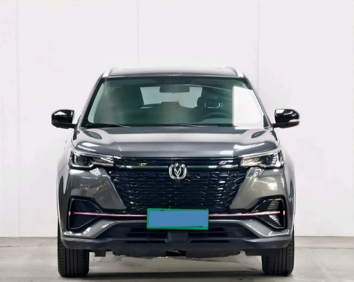 2021 ChangAn CS55 Plus 1.5T 180HP L4 7DCT,autocango,china used car exporter,china ev exporter,chinese used car exporter,chinese used ev exporter
