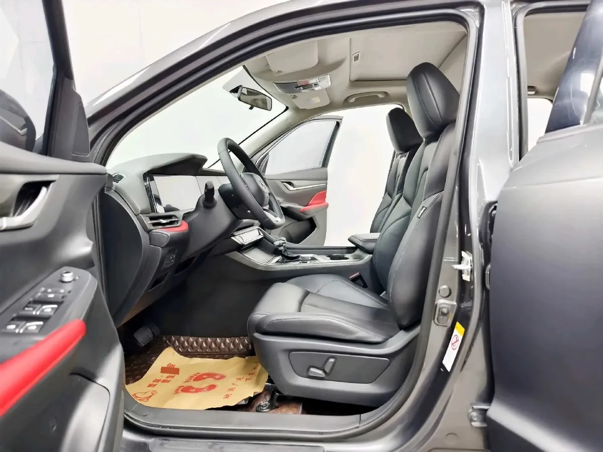 2021 ChangAn CS55 Plus 1.5T 180HP L4 7DCT,autocango,china used car exporter,china ev exporter,chinese used car exporter,chinese used ev exporter