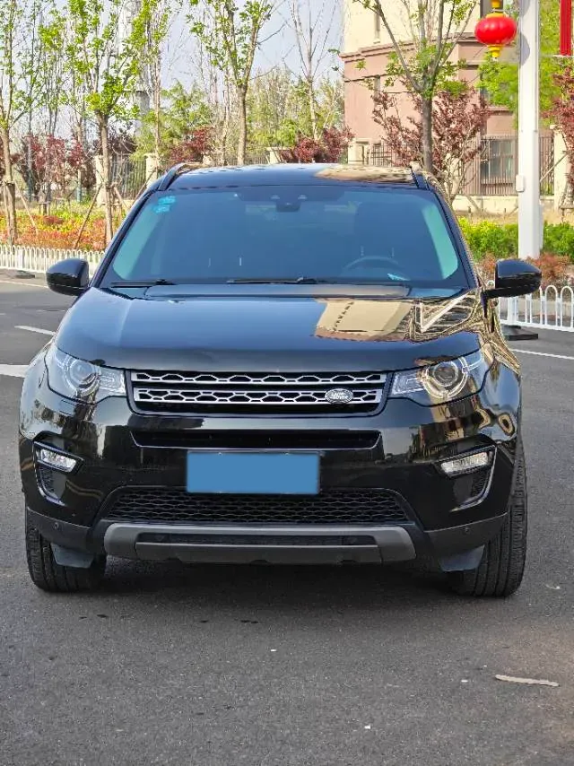 2018 Land Rover Discovery Sport 2.0T 241HP L4 9AT,autocango,china used car exporter,china ev exporter,chinese used car exporter,chinese used ev exporter