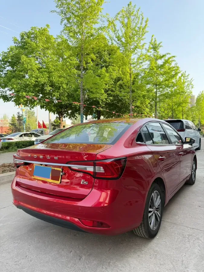 2019 Roewe i5 1.5L 120HP L4 5MT,autocango,china used car exporter,china ev exporter,chinese used car exporter,chinese used ev exporter