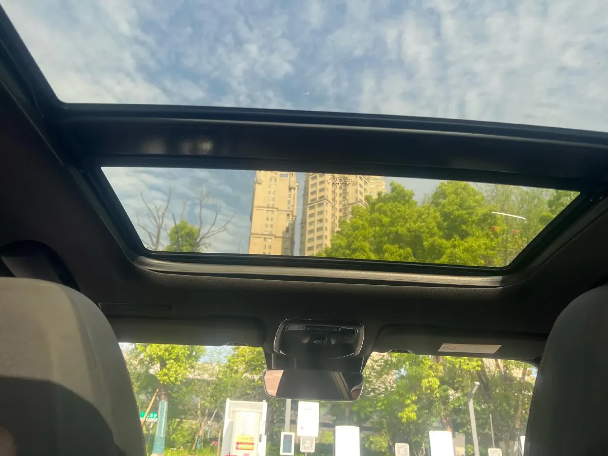 2019 LYNK&CO 03 2.0T 190HP L4 6AT,autocango,china used car exporter,china ev exporter,chinese used car exporter,chinese used ev exporter